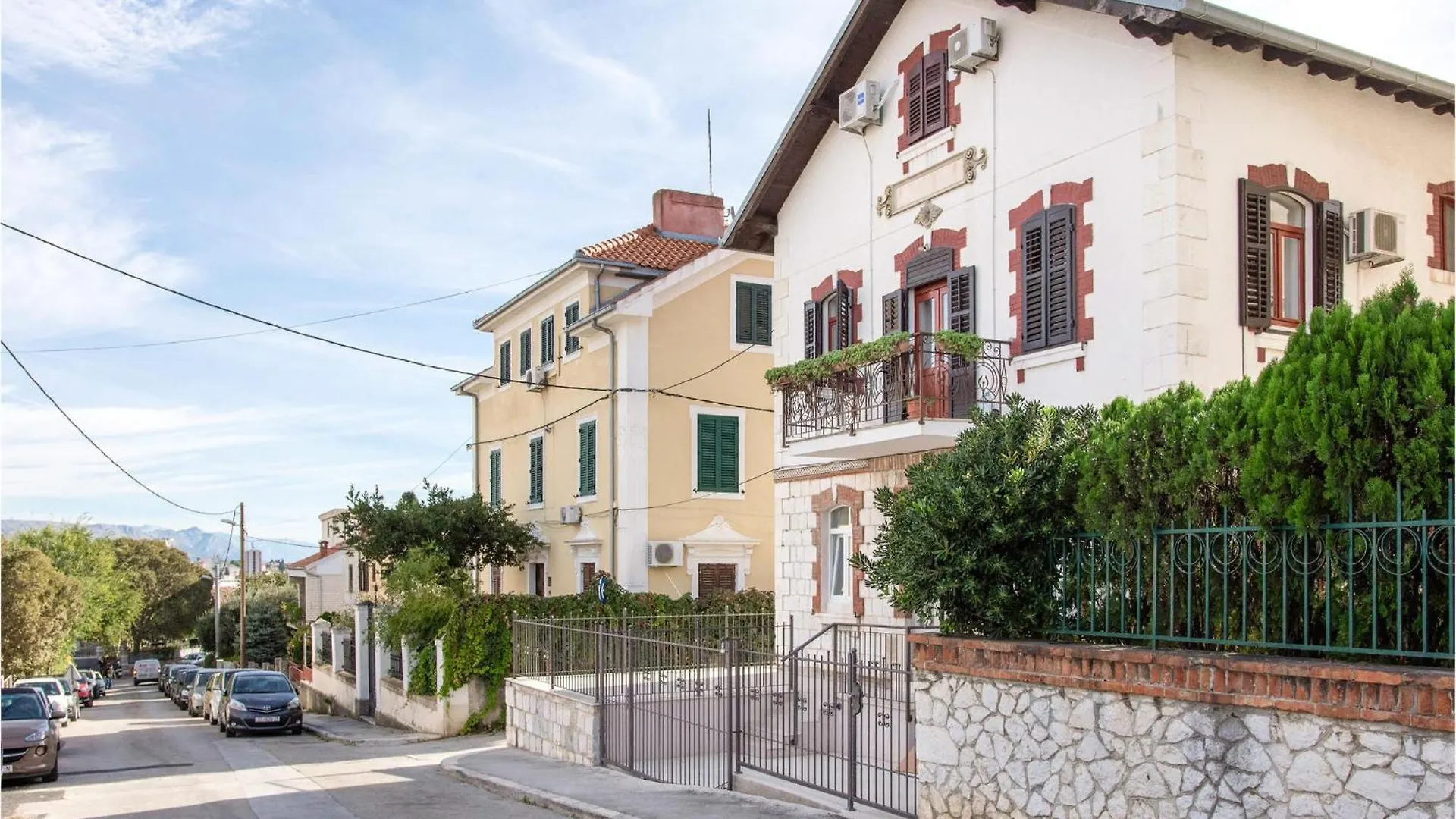 Gorgeous Apartment In Split With Kitchen Horvátország